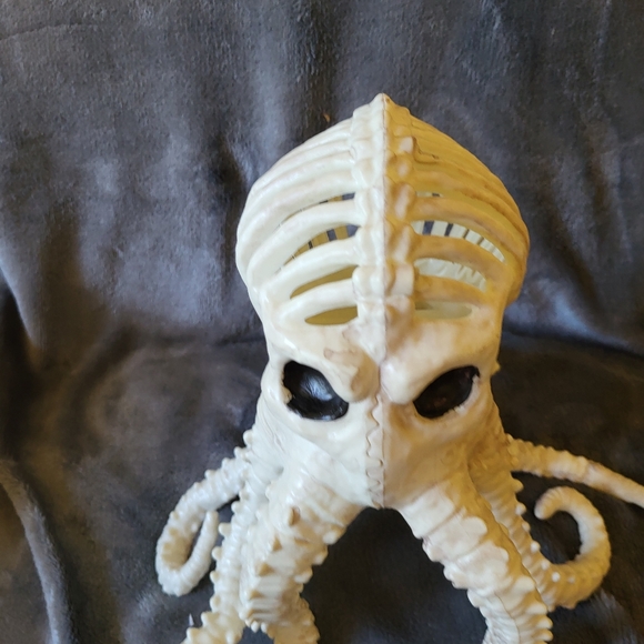 Octopus skeleton scary home prop Decor Kraken - Picture 4 of 6